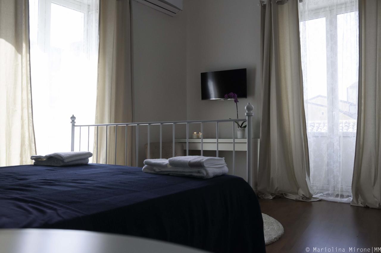 I Balconi Sul Castello Bed & Breakfast Катания Екстериор снимка
